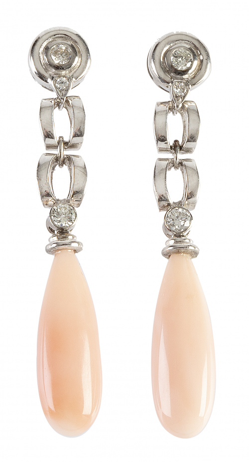 Pendientes largos con perilla de coral piel de ángel colgan