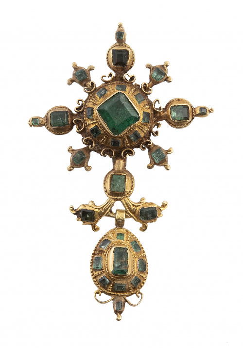 Cruz colgante de esmeraldas S.XVIII-XIX  con botón colgante