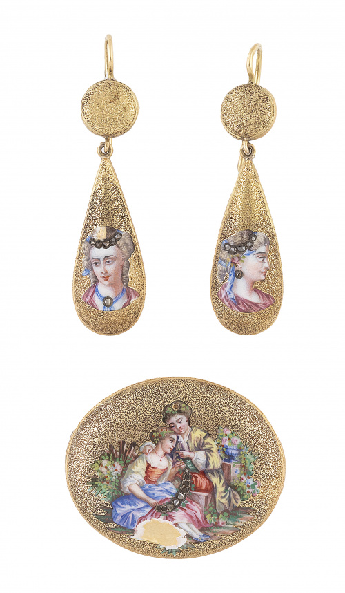 Conjunto de pendientes y broche de esmalte S. XVIII