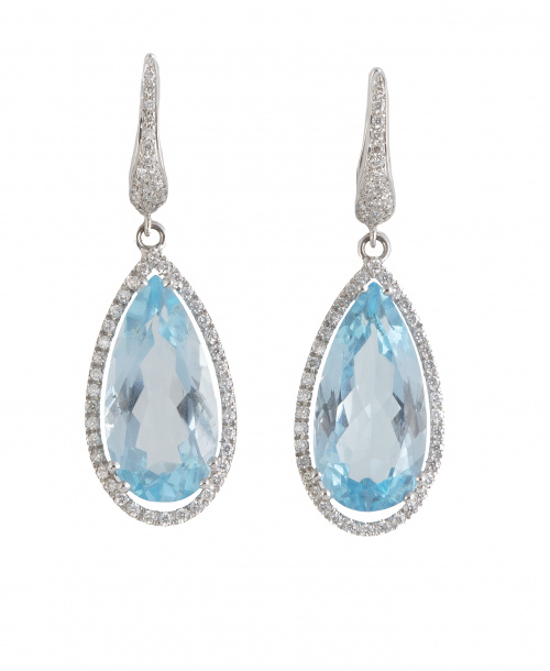 Pendientes largos con topacio azul talla pera orlado de bri