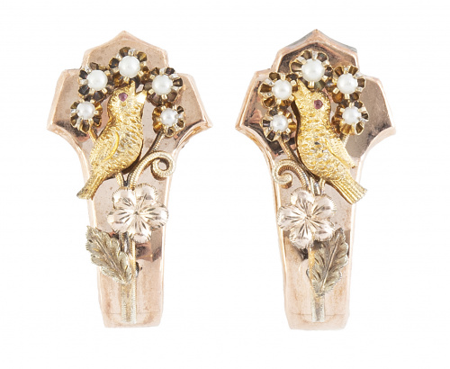Pendientes largos con decoración aplicada de flor y pajarit