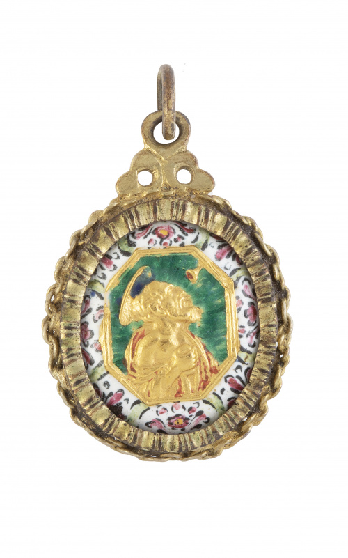 Colgante oval S. XVII - XVIII con decoración de esmalte pol
