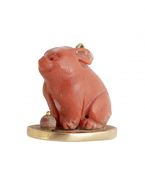 Colgante charm de coral en forma de conejo