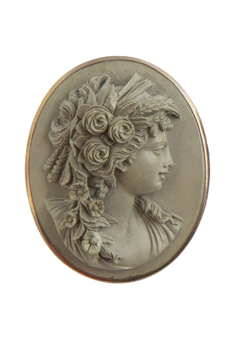 Broche camafeo S. XIX con busto de dama en alto relieve tal