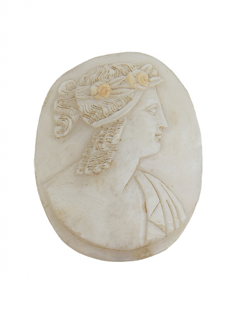 Camafeo tallado en concha S.XIX con perfil de dama clásica 