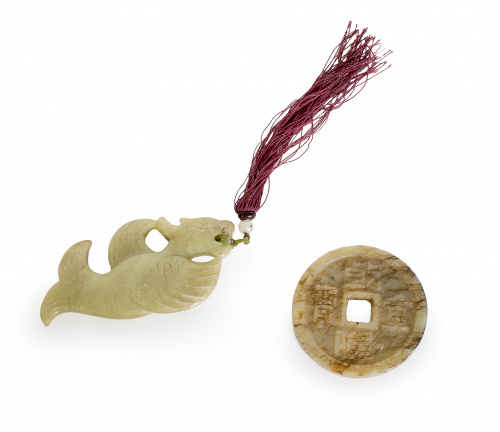 Conjunto de dos jades formado por un bi y una figura en for