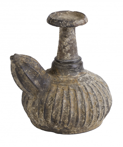 Kendi en cerámicaChina, ffs. del S. XVII - pps. del S. XVI