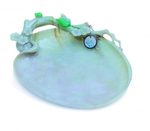 Recipiente limpiapinceles en jade tallado. China, S. XIX