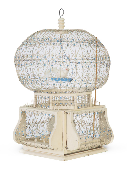 Jaula de hierro pintado en azul y blanco y madera.Francia