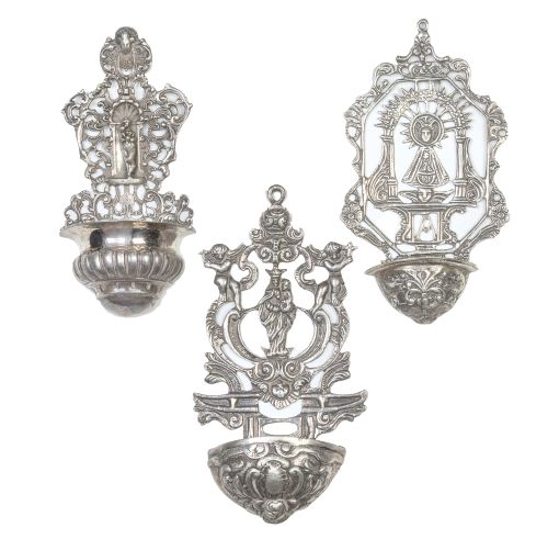 Lote de tres benditeras de plata calada con Virgenes.S. X