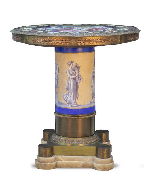 Gueridon Napoleón III de porcelana a la manera de Sévres, e