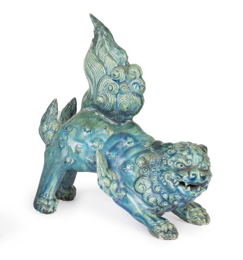 Quimera de porcelana esmaltada en azul turquesa.China, pe