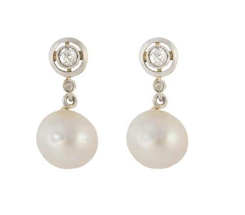 Pendientes con chatón de brillante y perla colgante