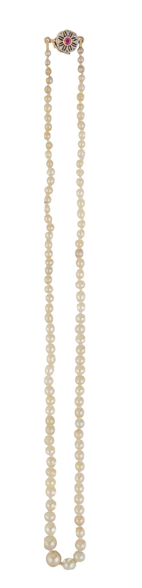 Collar de un hilo de perlas de pp. S. XX con tamaño graduad