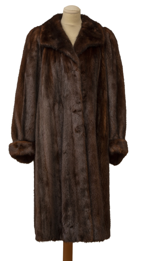 Abrigo largo vintage marrón con puño vuelto