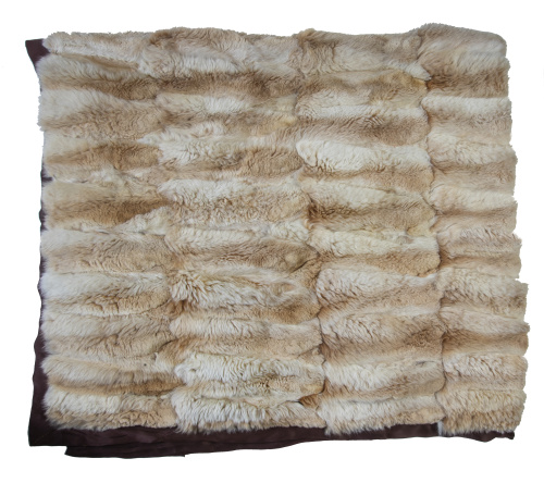 Manta de vicuña en tonos crema y avellana
