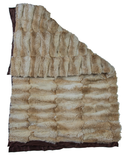 Manta de vicuña en tonos crema y avellana