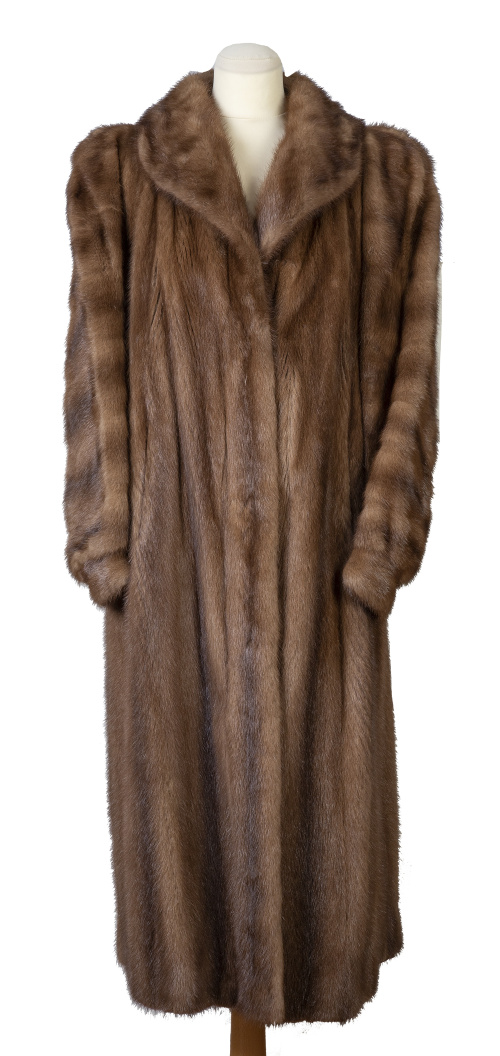 Abrigo de largo vintage de visón marrón oscuro 