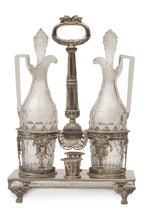 Recado de vinagreras imperio de plata blasonada con garrafa