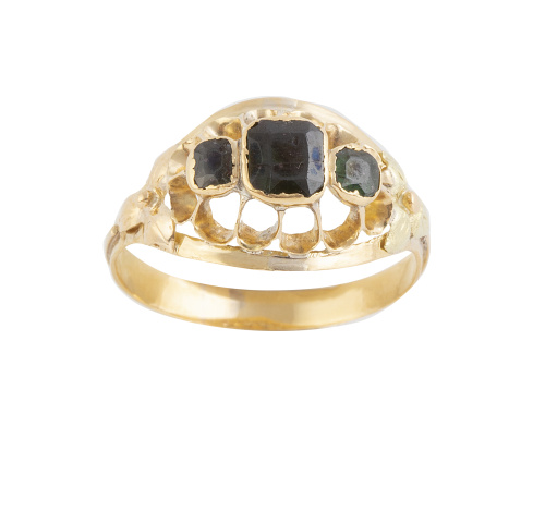 Sortija tresillo S. XIX de piedras negras y verdes, central