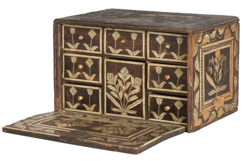 Papelera de madera con incrustaciones de hueso con decoraci