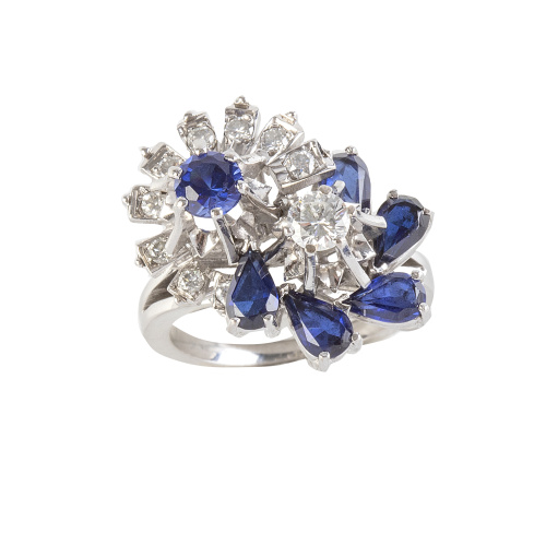 Sortija tu y yo con dos flores de zafiros y brillantes en d