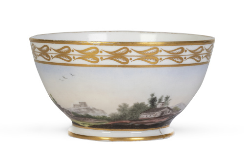 Cuenco de porcelana esmaltada de pasta dura y decoración pi