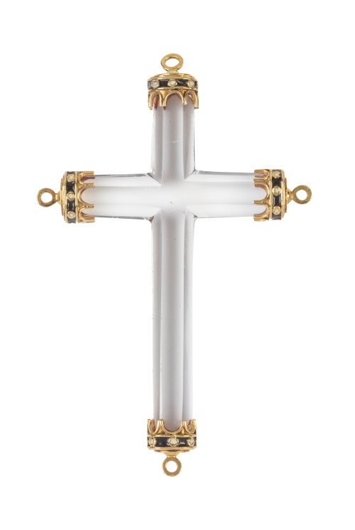 Cruz colgante S.XVII-XVIII de cristal de roca facetado con 