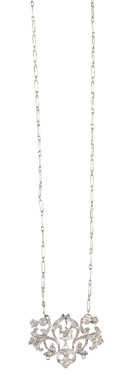 Broche pendentif de roléos vegetales de brillantes con fina