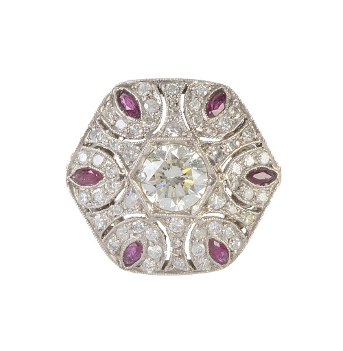 Sortija hexagonal de brillantes con brillante central de 0,