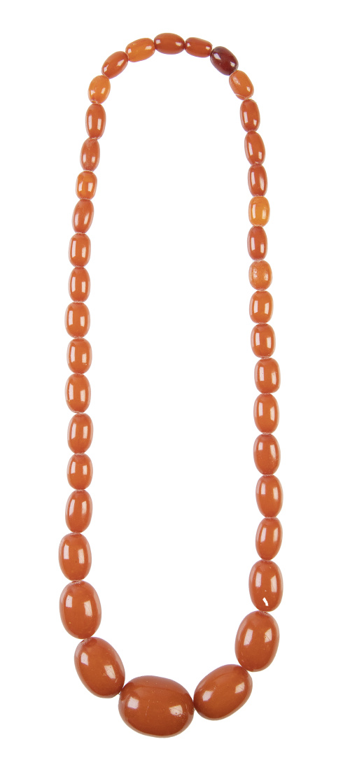 Collar largo de cuentas de ámbar pp. S.XX con cuentas ovoid