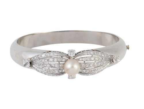 Brazalete rígido años 30 con centro de brillantes a modo de