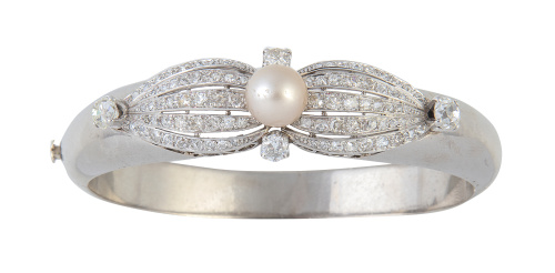 Brazalete rígido años 30 con centro de brillantes a modo de