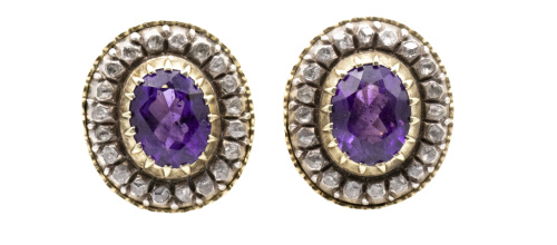 Pendientes de estilo isabelino con amatista oval central or