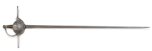 Espada de hierro de cazoleta calada y grabada, firmada en l