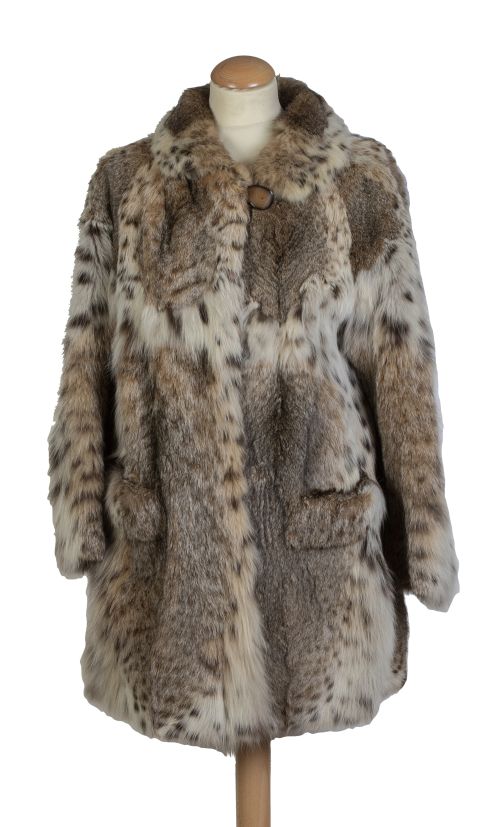 Chaquetón de piel de lince con cuello baby doll