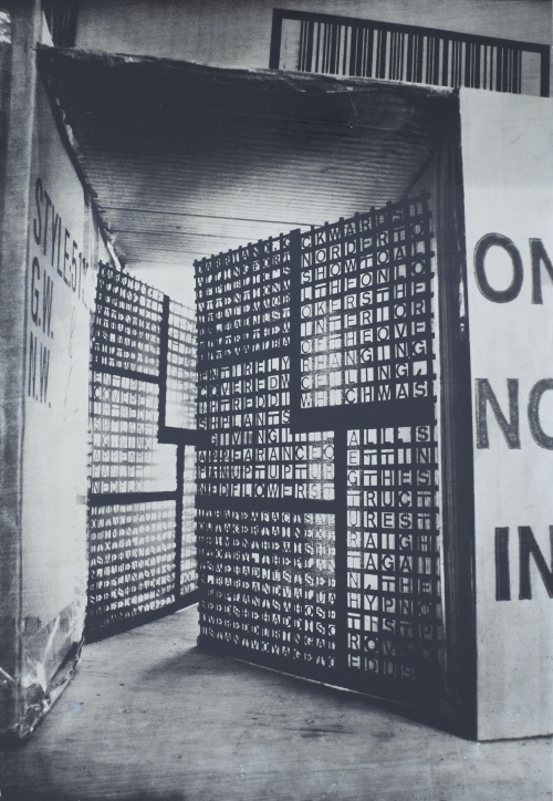 CRISTINA IGLESIAS (San Sebastián, 1956)Sin título, 2002