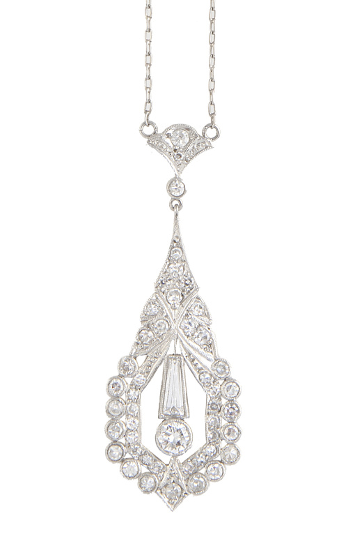 Pendentif estilo Belle-Époque con diseño de gota de brillan