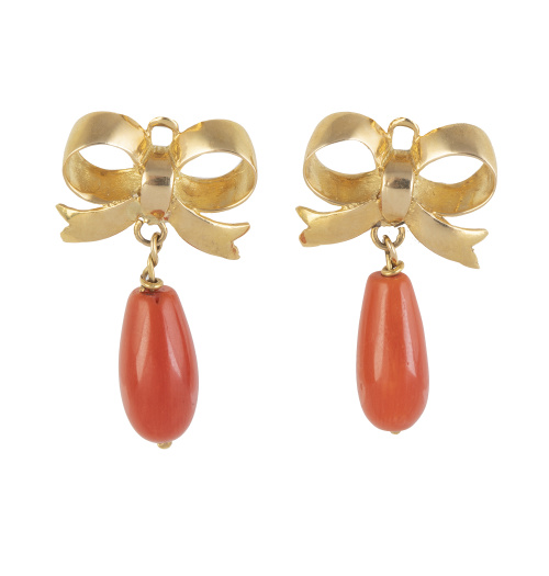Pendientes largos de perilla de coral que pende de lazo 