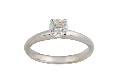 Sortija solitario con brillante central de 0,50 ct engastad