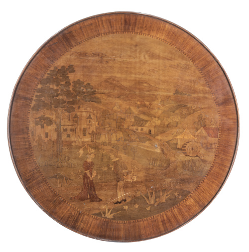 Mesa circular estilo Luis XVI con damero en la tapa de made