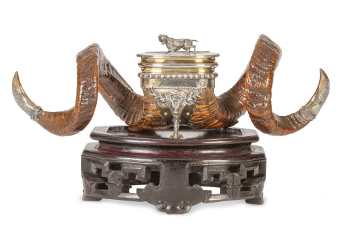 Trofeo de caza victoriano montado en metal plateado rematad