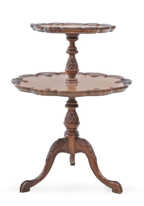 Dumbwaiter de madera de caoba tallada, con dos baldas y pie