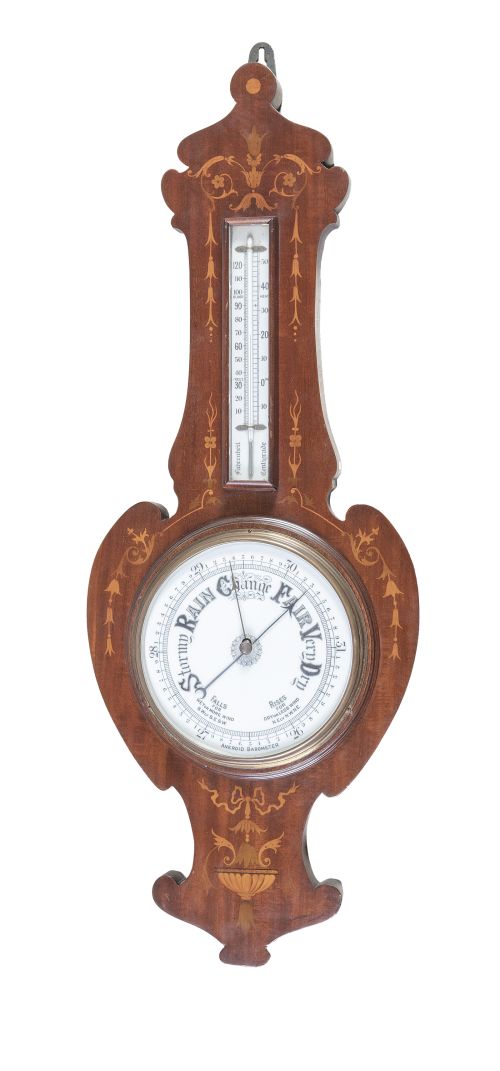 Barómetro de madera tallada con marquetería.Inglaterra, p