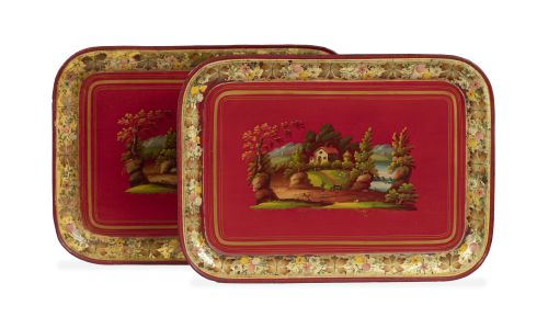 Pareja de bandejas de latón pintado de rojo con paisaje y f