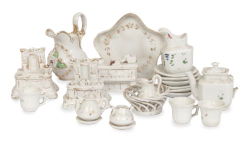 Juego de piezas para casa de muñeca de cerámica esmaltada e