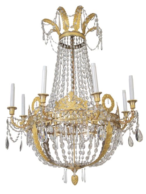 Lámpara imperio de ocho luces bronce dorado y cristal.Fra