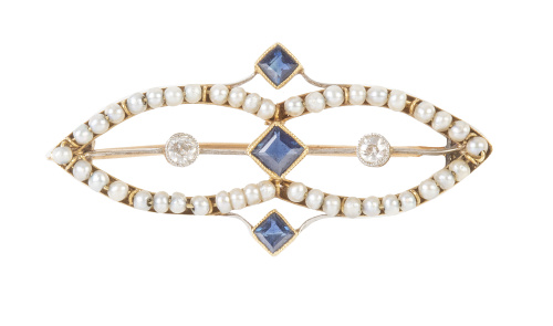 Broche de pp. S. XX con contorno de perlitas finas, zafiros
