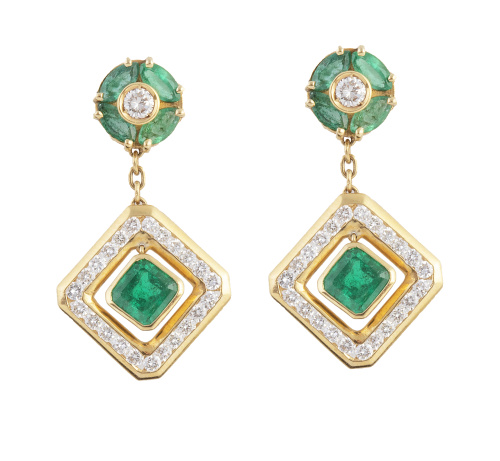 Pendientes largos de esmeraldas y brillantes, con rombo de 