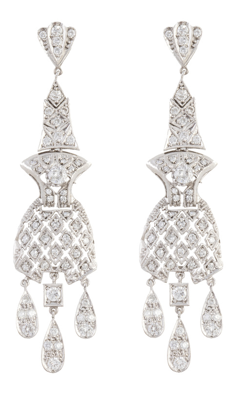 Pendientes largos de brillantes estilo Art-Decó, con varias